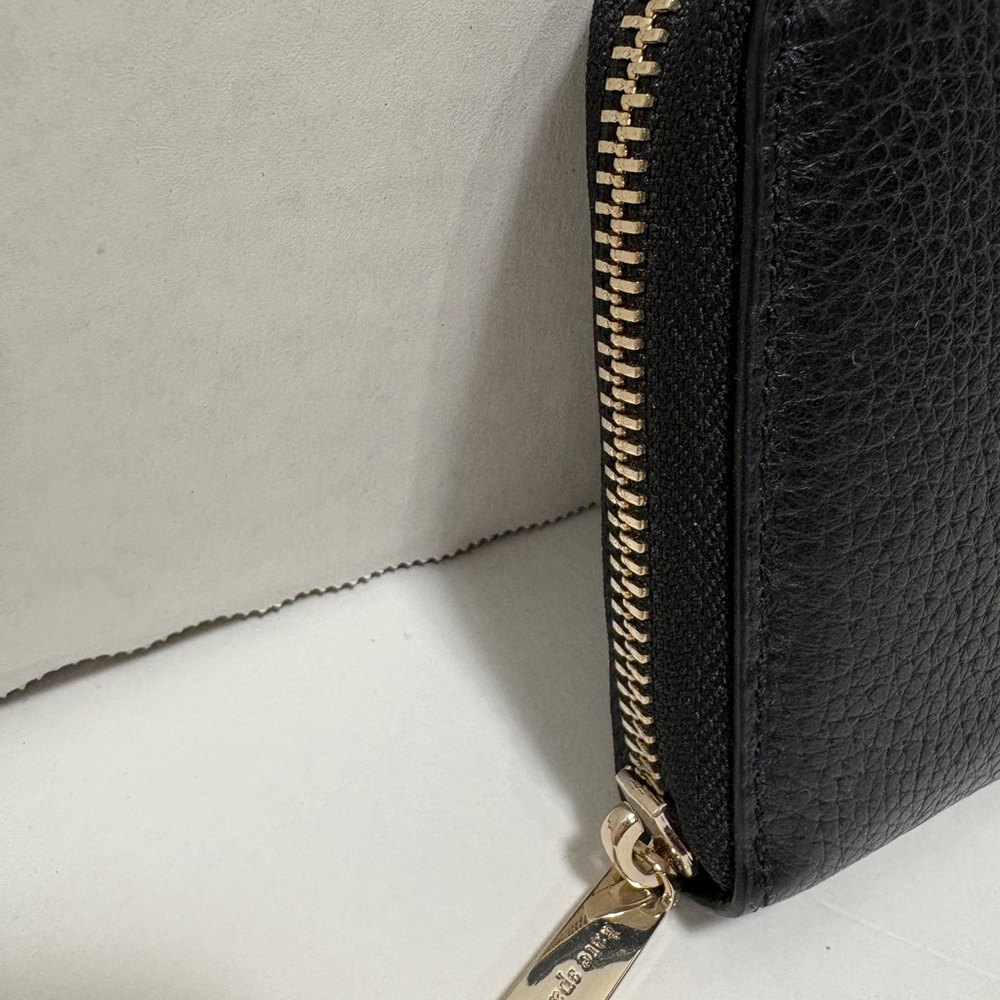 Kate Spade large continental wallet - Picture 2 of 5